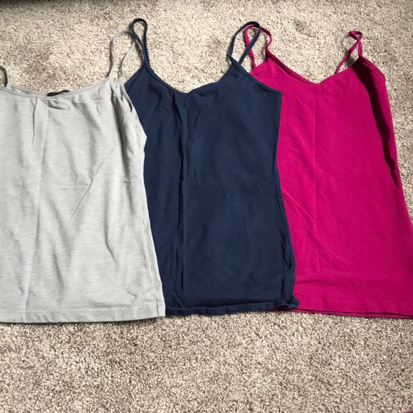 Forever 21 Tops - Women’s camisole (bundle)